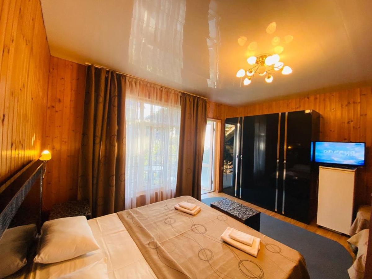 Primorie Guest House Gantiadi Zewnętrze zdjęcie