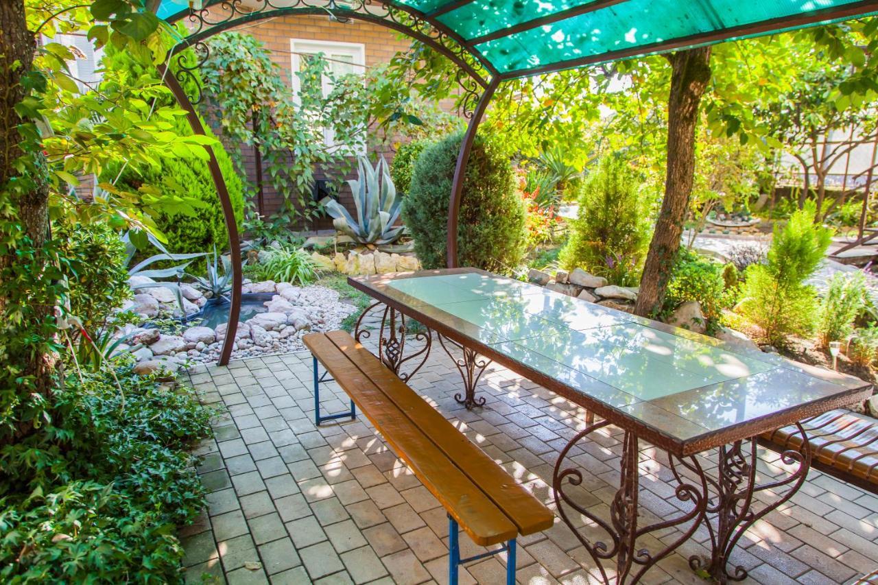 Primorie Guest House Gantiadi Zewnętrze zdjęcie