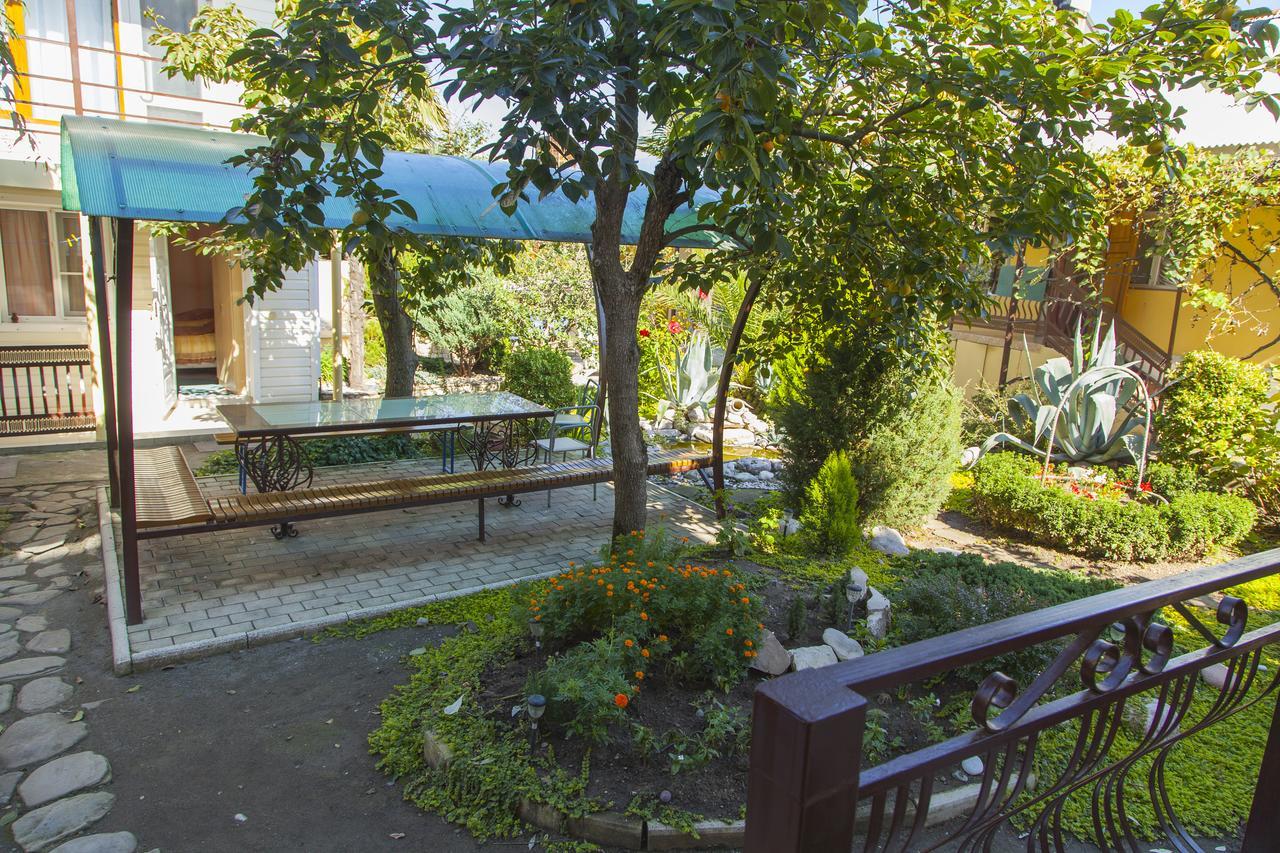 Primorie Guest House Gantiadi Zewnętrze zdjęcie